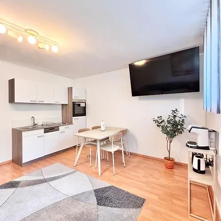 Flower House - Souterrain With Garden