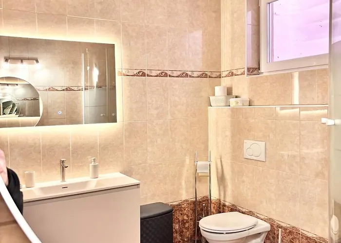 Flower House - Souterrain With Garden アパート Molbling