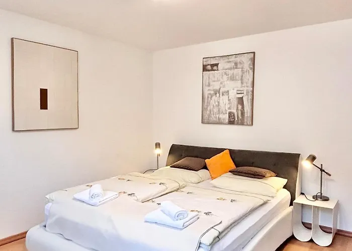 アパート Flower House - Souterrain With Garden Molbling